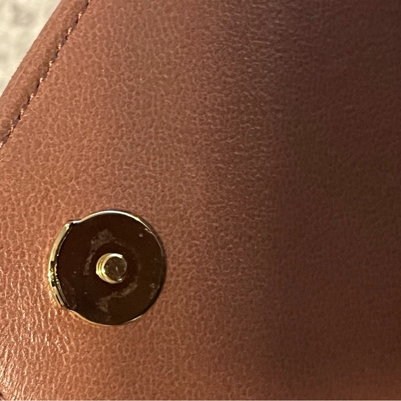 YSL LOU LOU - Picture 8 of 13